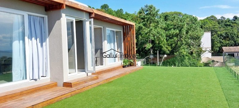 Casa com 5/4, cinco suítes, Condomínio em Sambaqui - Florianópolis, SC: 3ª foto da galeria de imagens do imóvel