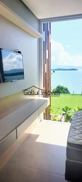 Casa com 5/4, cinco suítes, Condomínio em Sambaqui - Florianópolis, SC: 32ª foto da galeria de imagens do imóvel