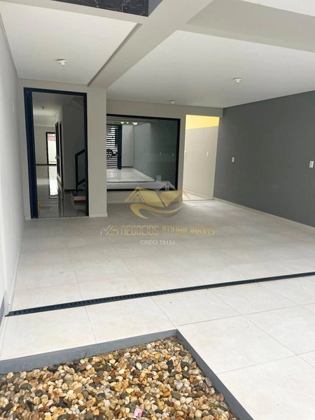 Sobrados de alto padrão à venda – Barreiros, São José/SC: 1ª foto da galeria de imagens do imóvel