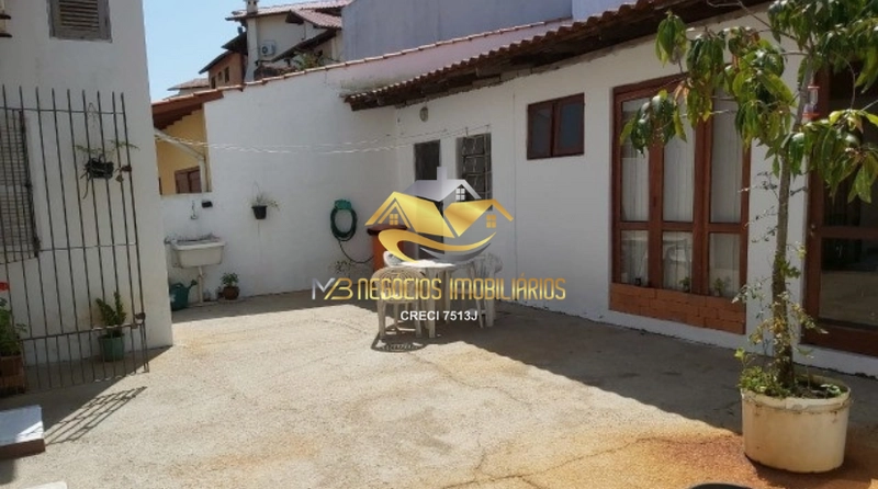 Casa à Venda Florianópolis – Terreno com Potencial Comercial: 3ª foto da galeria de imagens do imóvel