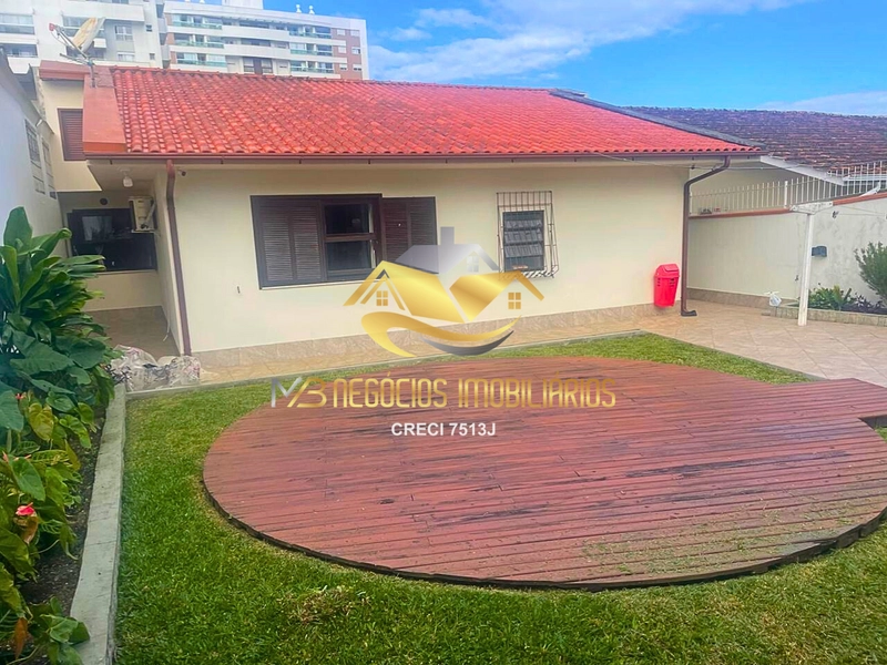 CASA À VENDA – BARREIROS | SEMIMOBILIADA: 6ª foto da galeria de imagens do imóvel