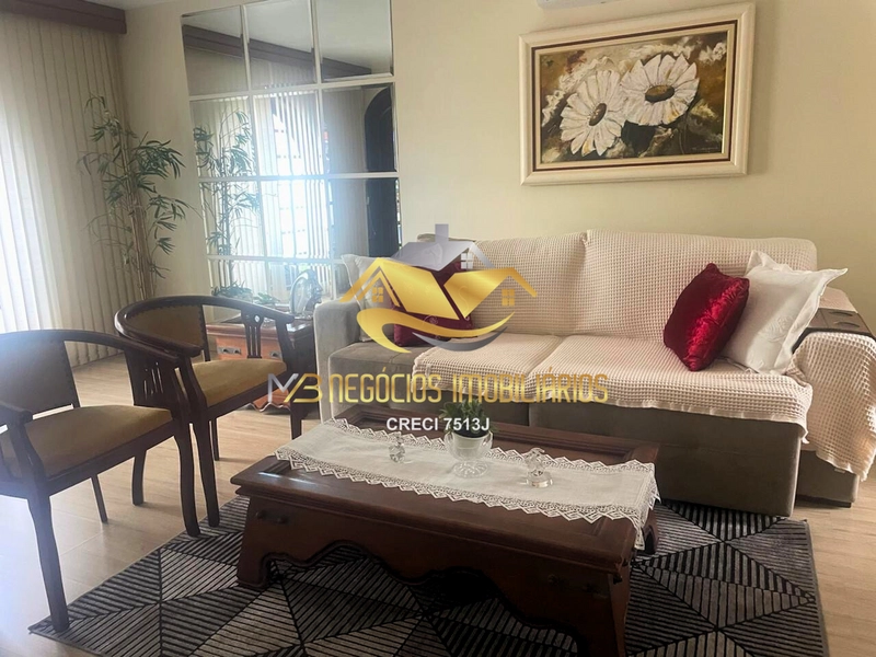 CASA À VENDA – BARREIROS | SEMIMOBILIADA: 8ª foto da galeria de imagens do imóvel