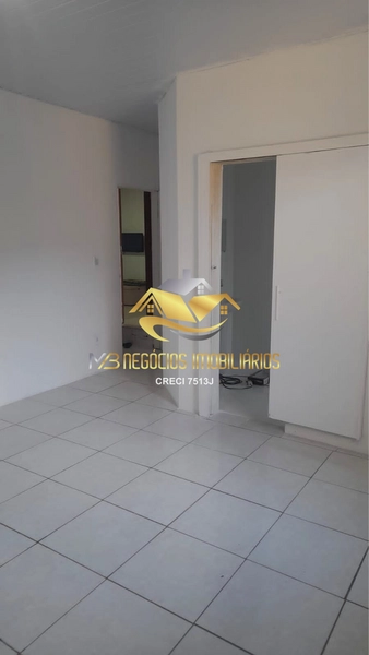 CASA À VENDA – SERRARIA, SÃO JOSÉ: 7ª foto da galeria de imagens do imóvel