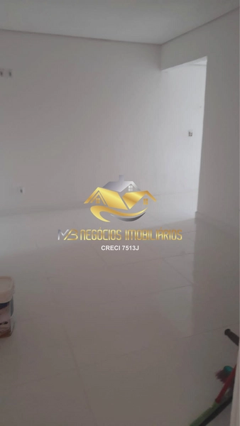 CASA À VENDA – SERRARIA, SÃO JOSÉ: 3ª foto da galeria de imagens do imóvel