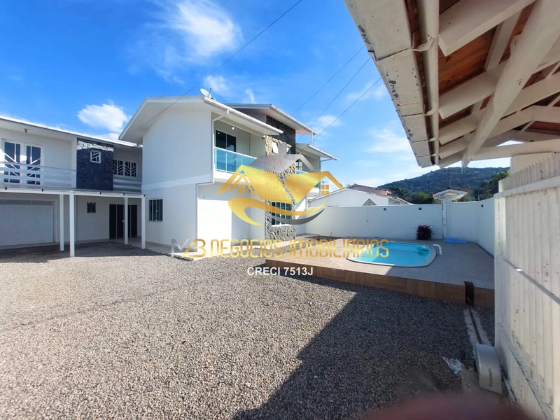 CASA COM PISCINA PARA LOCAÇÃO: 1ª foto da galeria de imagens do imóvel