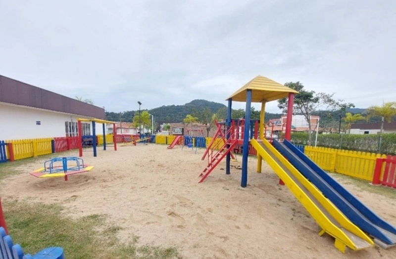 Casa com 3 Dormitórios: 9ª foto da galeria de imagens do imóvel