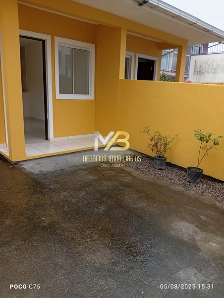 CASA DE 2 DORMITÓRIOS: 1ª foto da galeria de imagens do imóvel