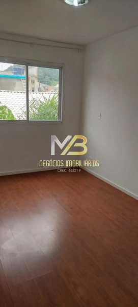 APARTAMENTO COM SACADA: 15ª foto da galeria de imagens do imóvel