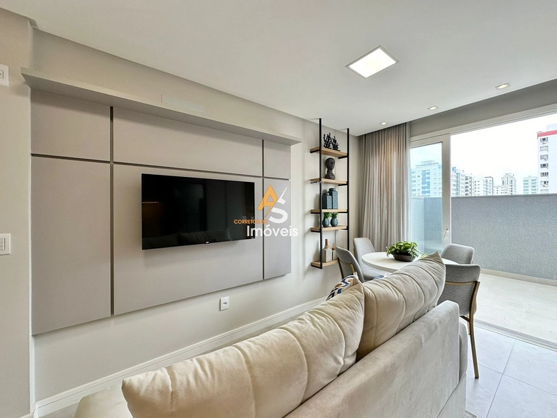 APARTAMENTO COM INFRA COMPLETA e 02 TERRAÇOS: 3ª foto da galeria de imagens do imóvel