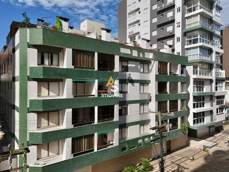 APARTAMENTO À VENDA A POUCOS METROS DO MAR: 3ª foto da galeria de imagens do imóvel