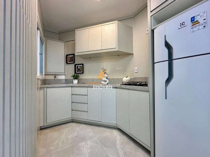APARTAMENTO À VENDA A POUCOS METROS DO MAR: 5ª foto da galeria de imagens do imóvel