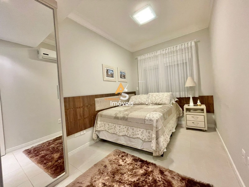 EXCELENTE APARTAMENTO FINAMENTE MOBILIADO E DECORADO EM CAPÃO DA CANOA: 10ª foto da galeria de imagens do imóvel