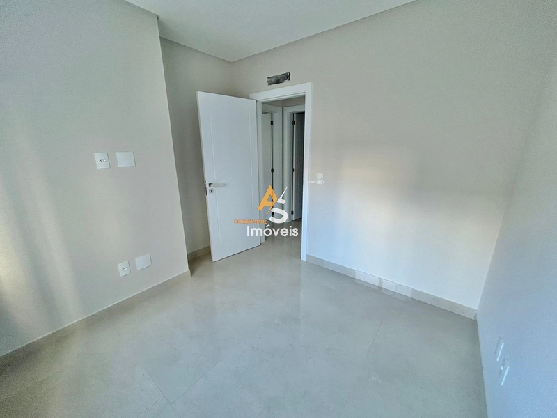 APTO DE 2 DORMITÓRIOS COM AMPLO TERRAÇO!!!: 7ª foto da galeria de imagens do imóvel