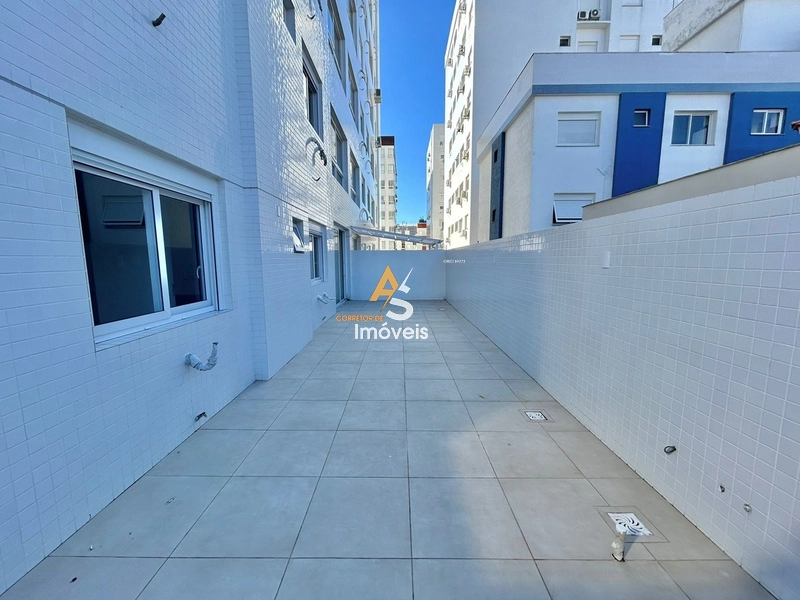 APTO DE 2 DORMITÓRIOS COM AMPLO TERRAÇO!!!: 2ª foto da galeria de imagens do imóvel