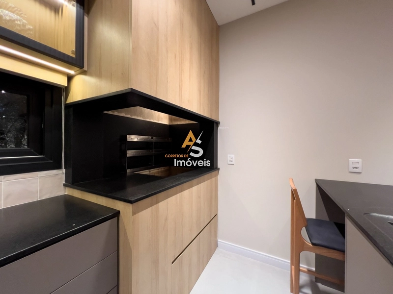 CASA COM 4 SUÍTES FINAMENTE DECORADA!: 24ª foto da galeria de imagens do imóvel