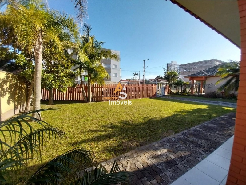 CASA COM 5 DORMITÓRIOS EM TRAMANDAÍ!!!: 9ª foto da galeria de imagens do imóvel