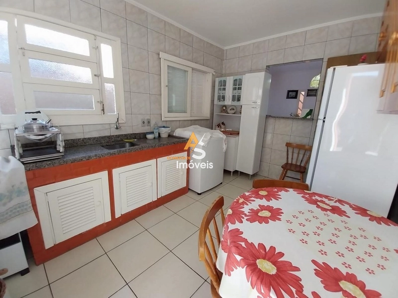 CASA COM 5 DORMITÓRIOS EM TRAMANDAÍ!!!: 18ª foto da galeria de imagens do imóvel