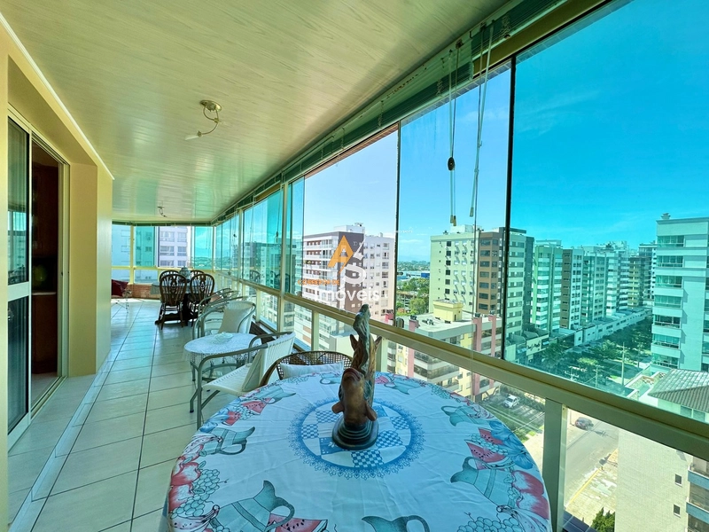 APTO DE ESQUINA COM 2 SACADAS VISTA PARA O MAR E SERRA: 10ª foto da galeria de imagens do imóvel