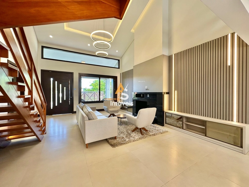 CASA DE ALTO PADRÃO À VENDA EM ATLÂNTIDA: 4ª foto da galeria de imagens do imóvel