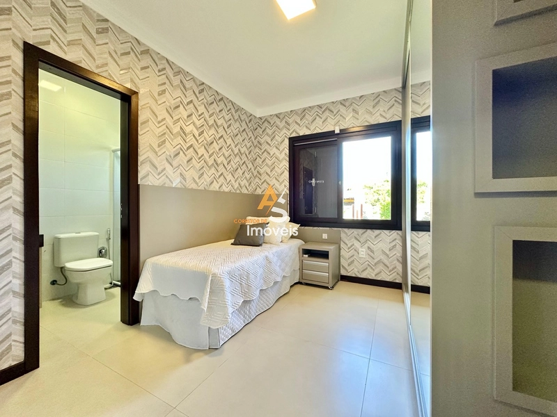 CASA DE ALTO PADRÃO À VENDA EM ATLÂNTIDA: 20ª foto da galeria de imagens do imóvel