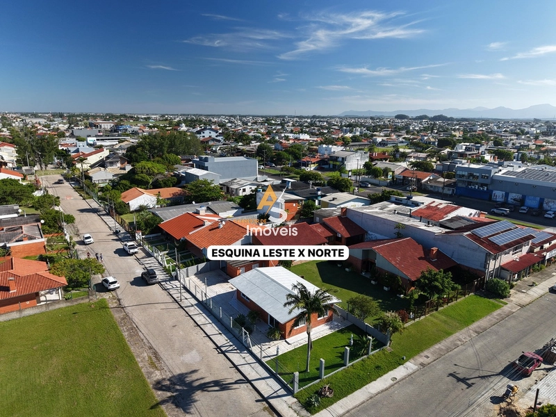 CASA PERTINHO DO MAR EM XANGRI-LÁ À VENDA !!!: 5ª foto da galeria de imagens do imóvel