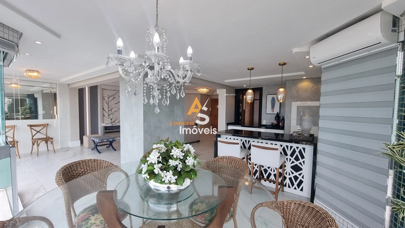 APARTAMENTO DE 4 DOMITÓRIOS FINAMENTE MOBILIADO E DECORADO!!!: 1ª foto da galeria de imagens do imóvel