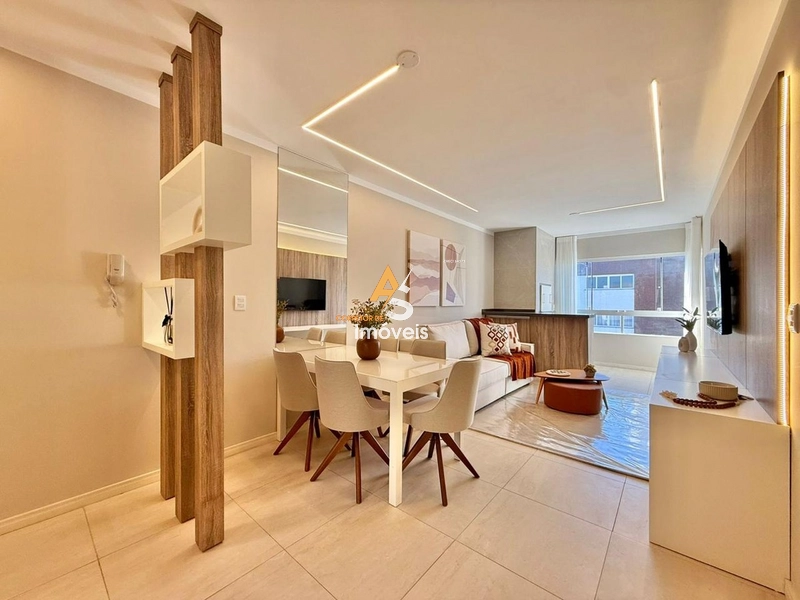 APTO DE 2 DORMITÓRIOS FINAMENTE MOBILIADO E DECORADO!!!: 2ª foto da galeria de imagens do imóvel