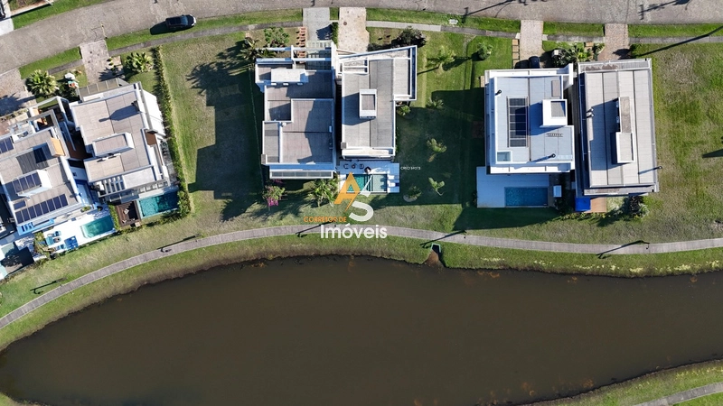 SOBRADO À VENDA COND CAPÃO ILHAS RESORT BEIRA LAGO: 2ª foto da galeria de imagens do imóvel
