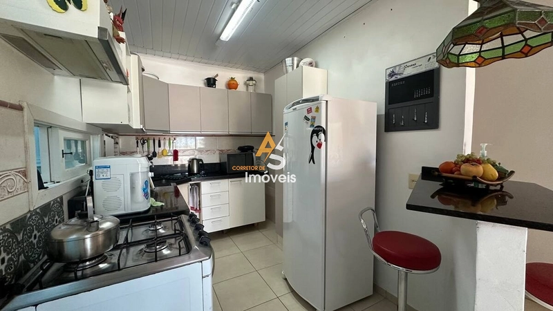 CASA COM PISCINA EM 2 TERRENOS NO ARAÇA: 16ª foto da galeria de imagens do imóvel
