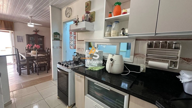 CASA COM PISCINA EM 2 TERRENOS NO ARAÇA: 14ª foto da galeria de imagens do imóvel