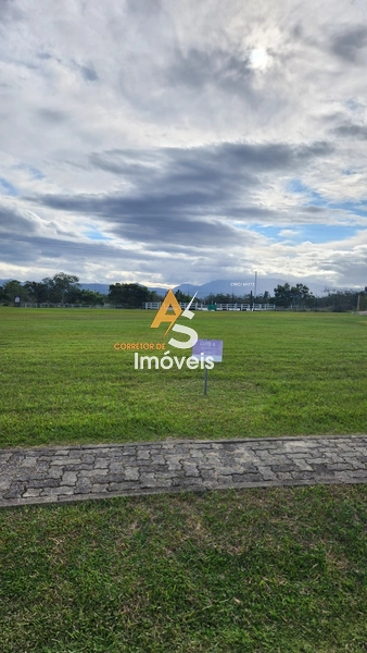 TERRENO NO CONDOMÍNIO CAPÃO ILHAS RESORT: 3ª foto da galeria de imagens do imóvel