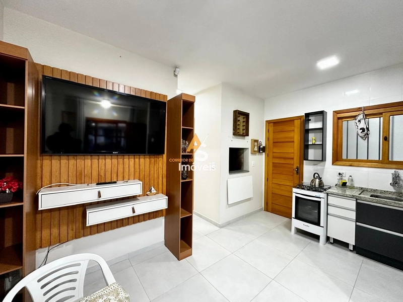 CASA APENAS 2 QUADRAS DO MAR!!!: 13ª foto da galeria de imagens do imóvel
