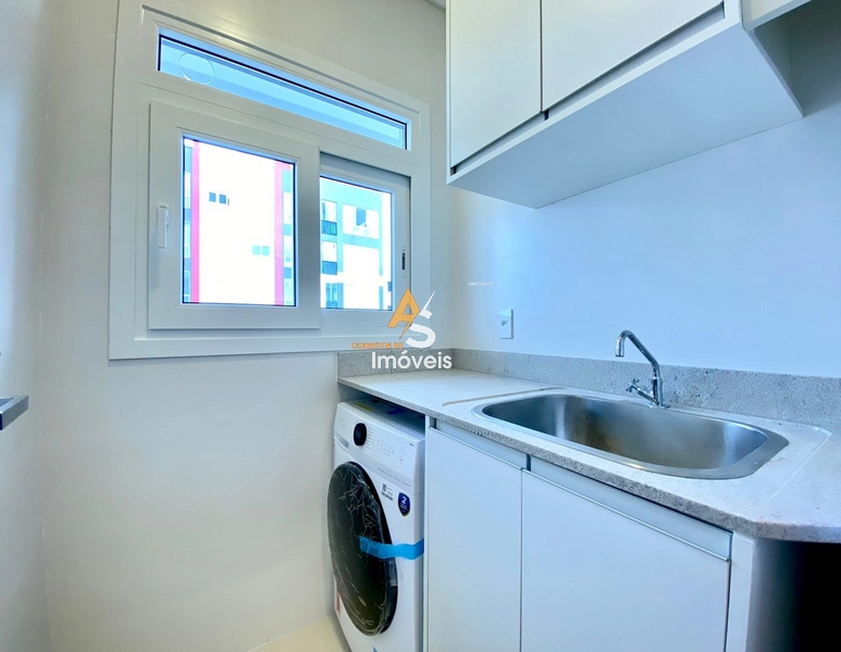 EXCELENTE APARTAMENTO FINAMENTE MOBILIADO E DECORADO EM CAPÃO DA CANOA: 13ª foto da galeria de imagens do imóvel