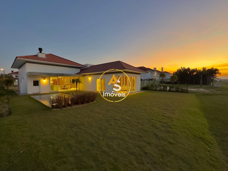 EXCELENTE CASA NO CONDOMÍNIO GREEN VILLE COM CAMPO DE GOLF!!!: 17ª foto da galeria de imagens do imóvel