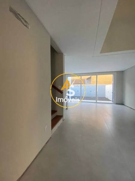 SOBRADO NOVO EM XANGRI-LÁ!!!: 5ª foto da galeria de imagens do imóvel