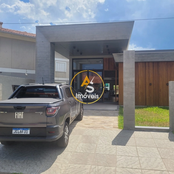 EXCELENTE CASA DE BAIRRO EM XANGRI-LÁ!!!: 1ª foto da galeria de imagens do imóvel