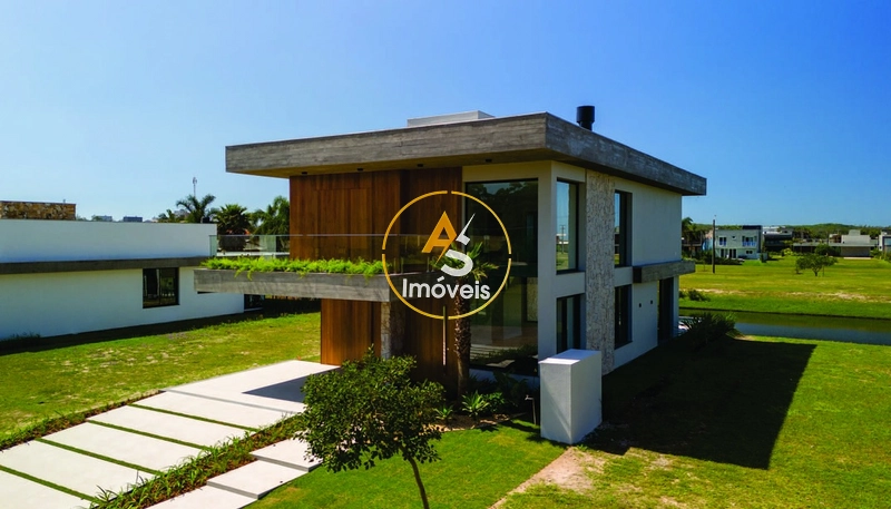 CASA PADRÃO LUXO EM TORRES!!!: 5ª foto da galeria de imagens do imóvel