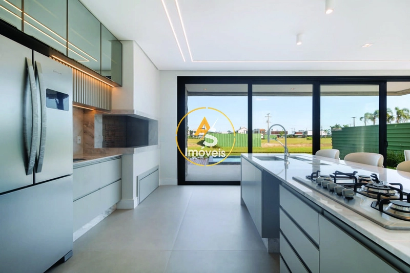 CASA PADRÃO LUXO EM TORRES!!!: 14ª foto da galeria de imagens do imóvel