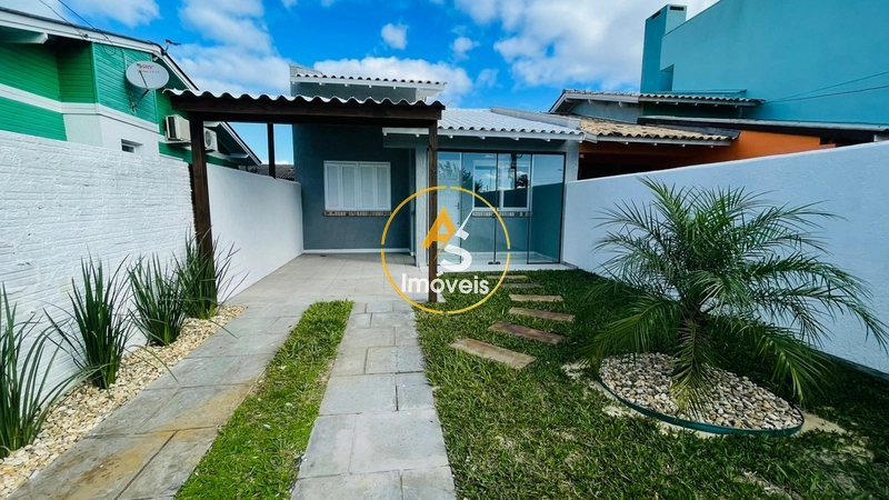 CASA DE 2 DORMITÓRIOS EM CAPÃO DA CANOA: 1ª foto da galeria de imagens do imóvel