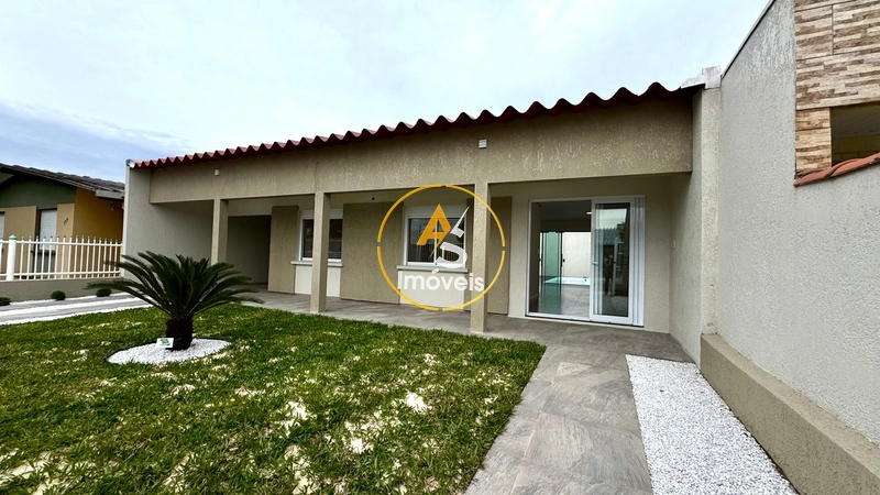 CASA NA PRAIA DE ATLÂNTIDA SUL: 1ª foto da galeria de imagens do imóvel
