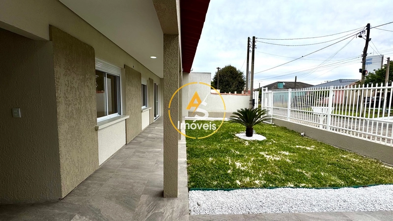 CASA NA PRAIA DE ATLÂNTIDA SUL: 6ª foto da galeria de imagens do imóvel