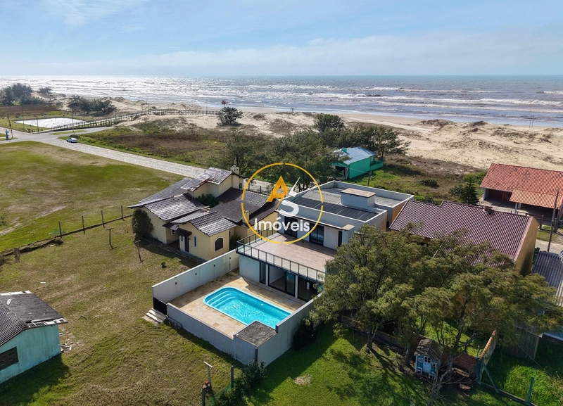 EXCELENTE SOBRADO A BEIRA MAR: 1ª foto da galeria de imagens do imóvel