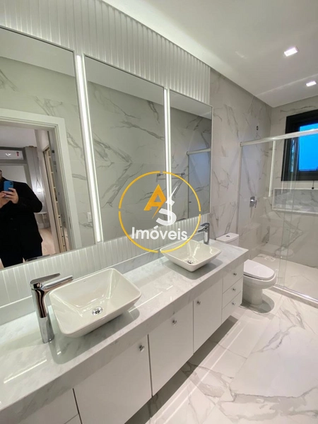 EXCELENTE CASA NO CONDOMÍNIO VELAS DA MARINA: 3ª foto da galeria de imagens do imóvel