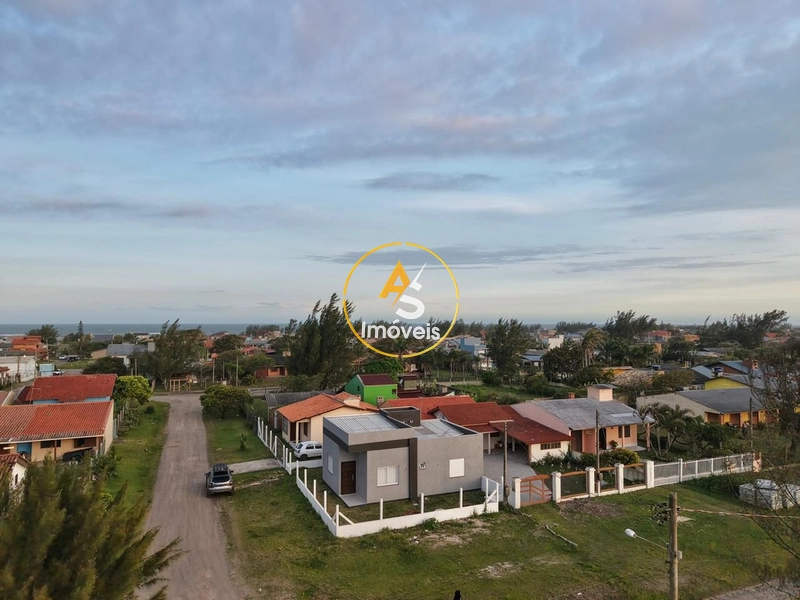 CASA À VENDA DE ESQUINA EM CAPÃO DA CANOA: 21ª foto da galeria de imagens do imóvel