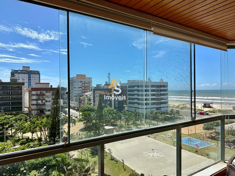 APTO À VENDA DE FRENTE PARA PRAÇA E COM UMA LINDA VISTA P/ O MAR: 3ª foto da galeria de imagens do imóvel