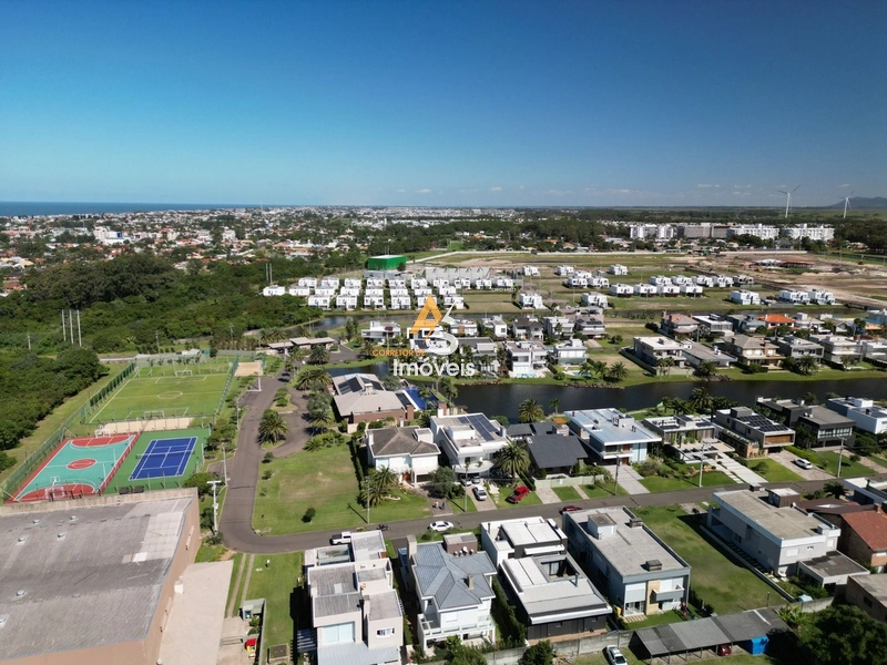 SOBRADO NO CONDOMÍNIO VILLAGIO DE ATLÂNTIDA: 14ª foto da galeria de imagens do imóvel