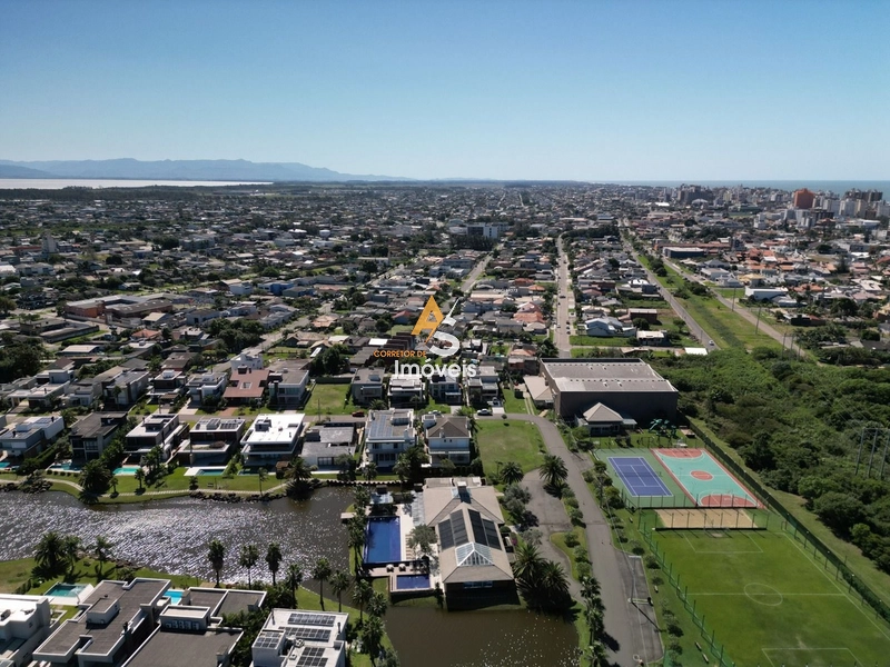 SOBRADO NO CONDOMÍNIO VILLAGIO DE ATLÂNTIDA: 9ª foto da galeria de imagens do imóvel