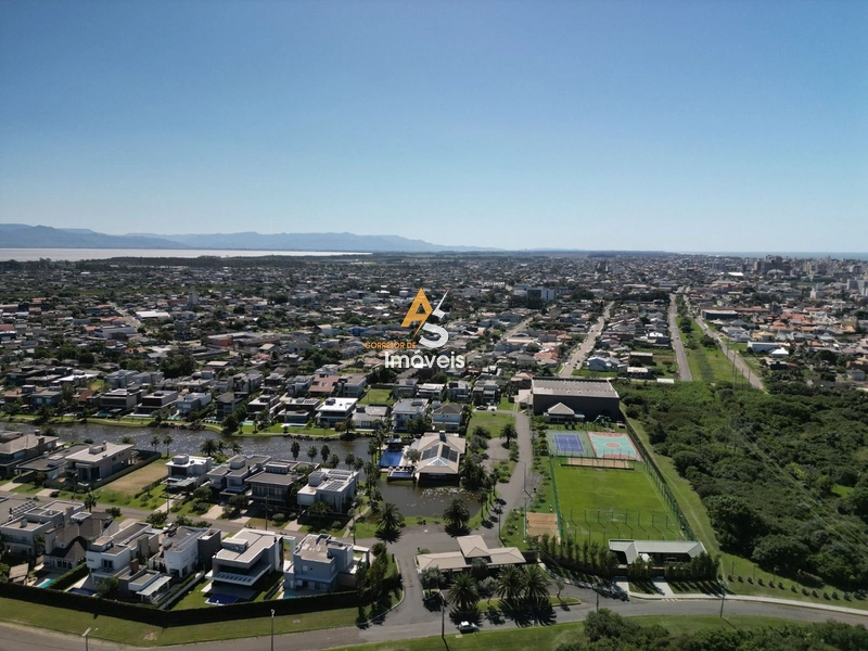 SOBRADO NO CONDOMÍNIO VILLAGIO DE ATLÂNTIDA: 10ª foto da galeria de imagens do imóvel
