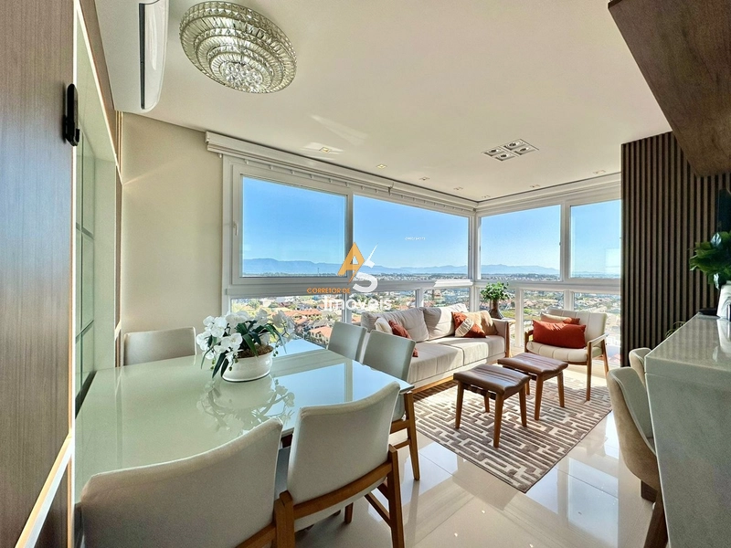 APARTAMENTO À VENDA COM VISTA ETERNA PARA O MAR E SERRA: 3ª foto da galeria de imagens do imóvel