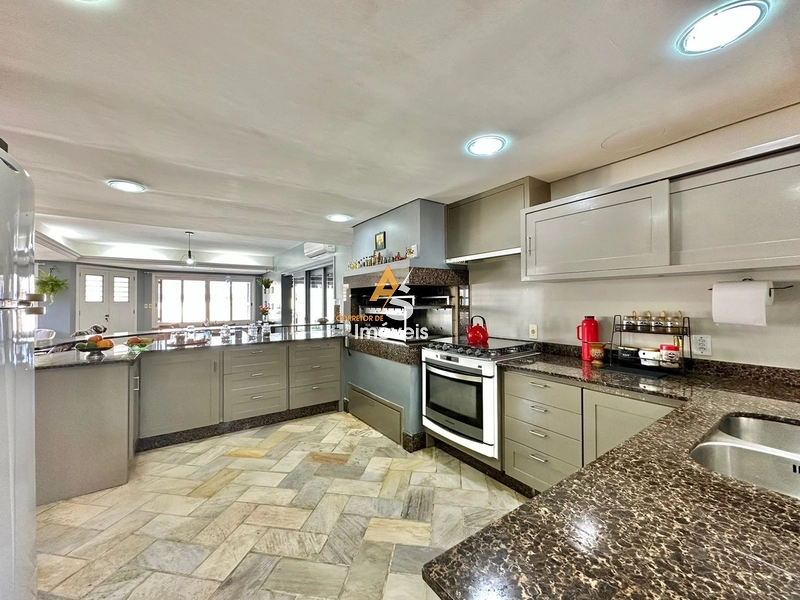 CASA PERTINHO DO MAR À VENDA!!!: 10ª foto da galeria de imagens do imóvel